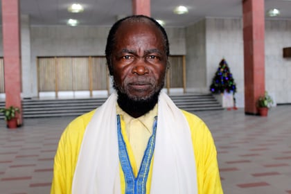 Flash :   Décès du chef spirituel de bundu Dia kongo Ne muanda nsemi ce mercredi 18 octobre